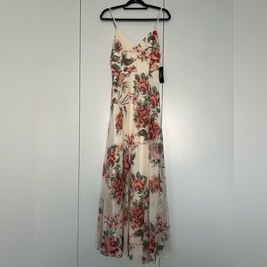 Lulu’s Floral Maxi Dress